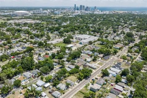 2001 15th Avenue S St Petersburg FL 33712