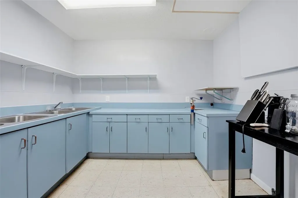 2886 Whitney Road Clearwater FL 33760