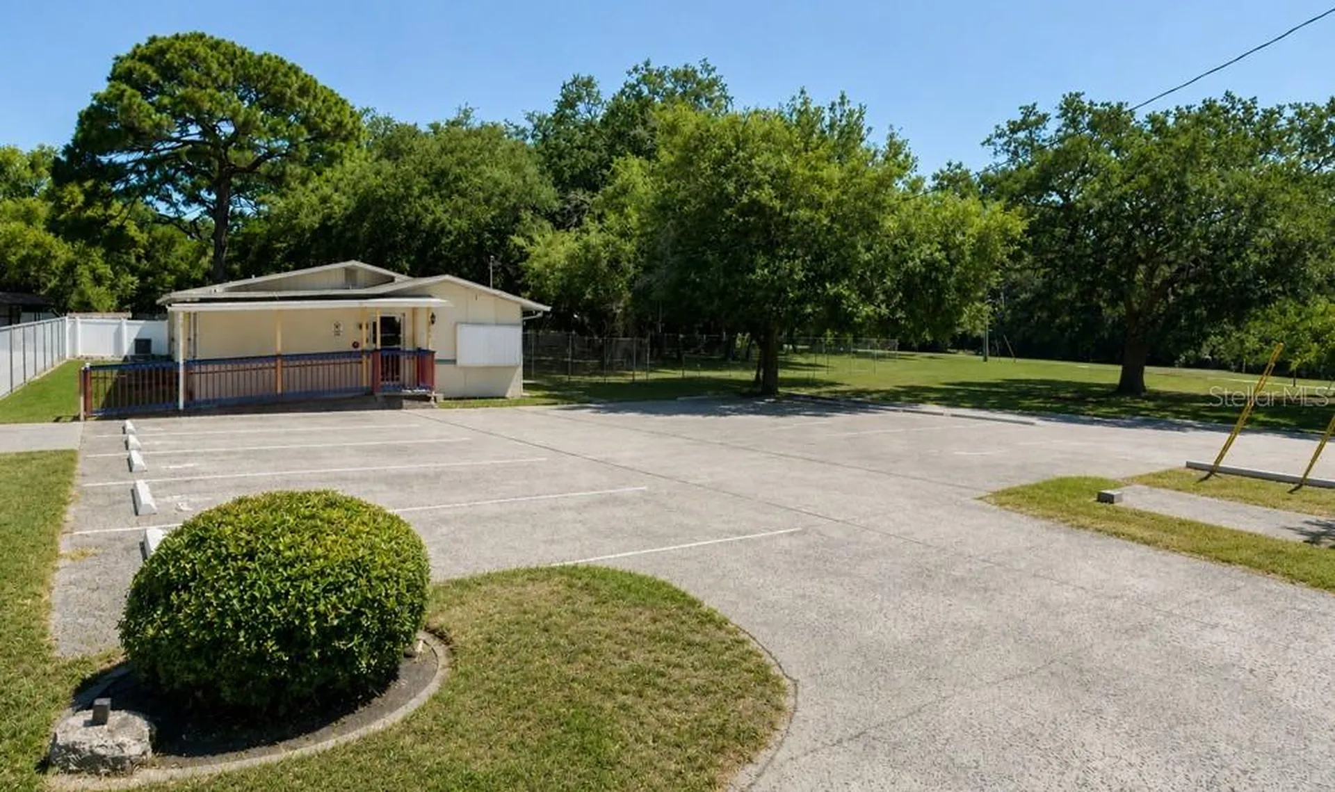 2886 Whitney Road Clearwater FL 33760