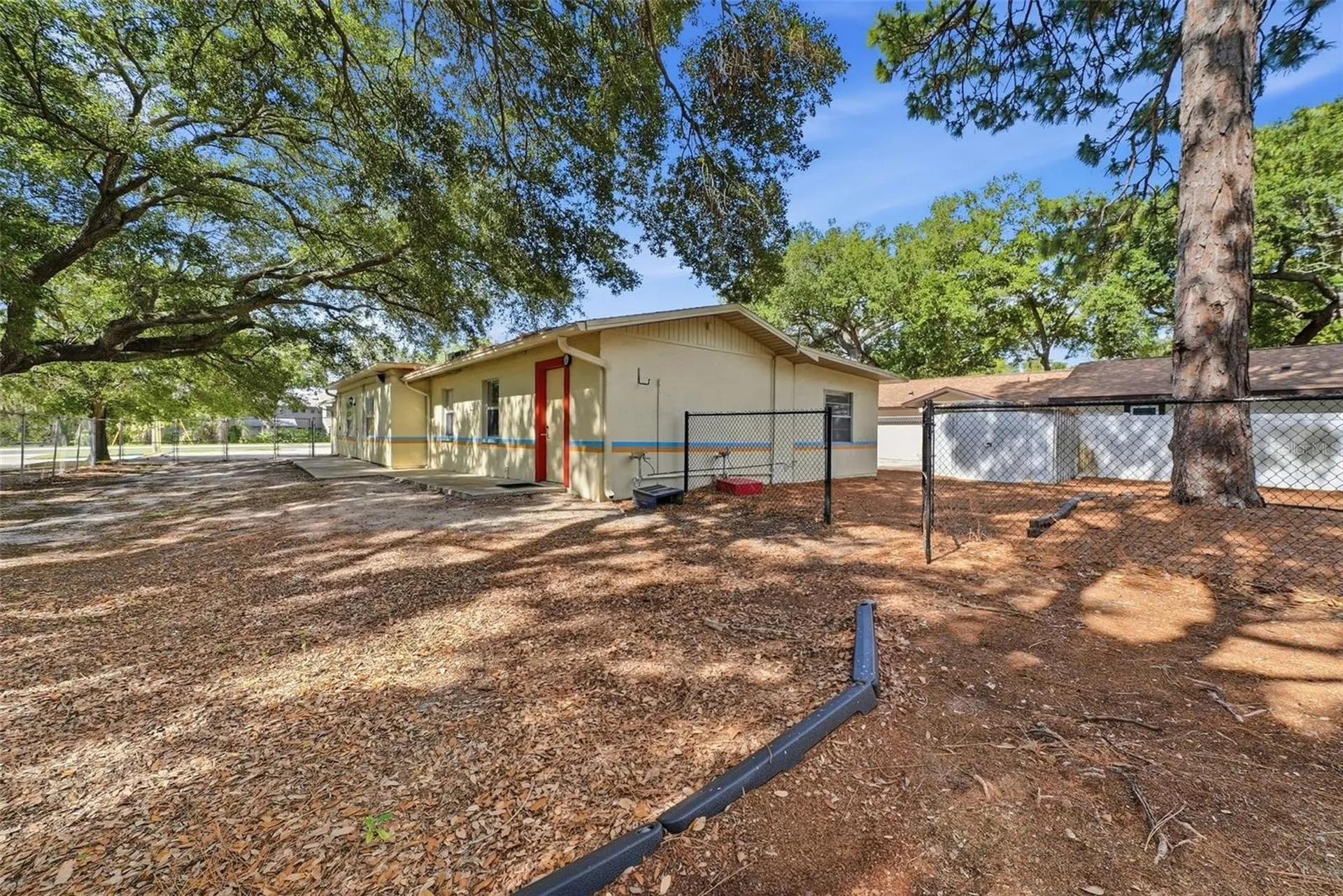 2886 Whitney Road Clearwater FL 33760