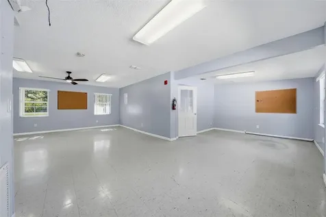 2886 Whitney Road Clearwater FL 33760