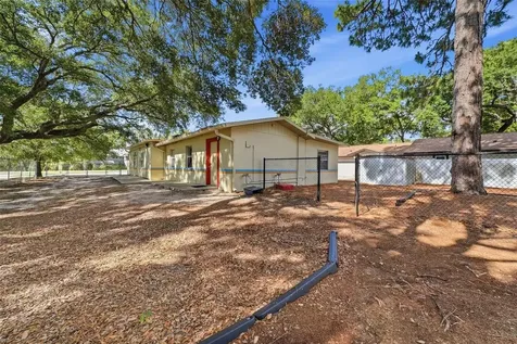 2886 Whitney Road Clearwater FL 33760