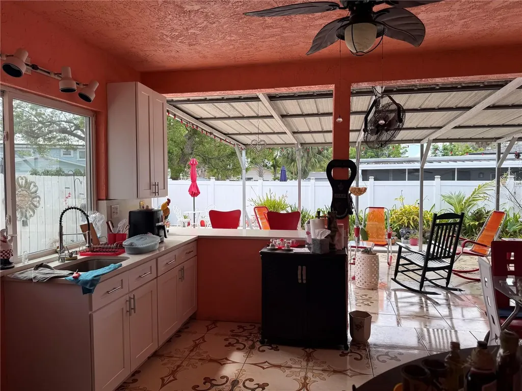 8301 Lopez Drive Tampa FL 33615