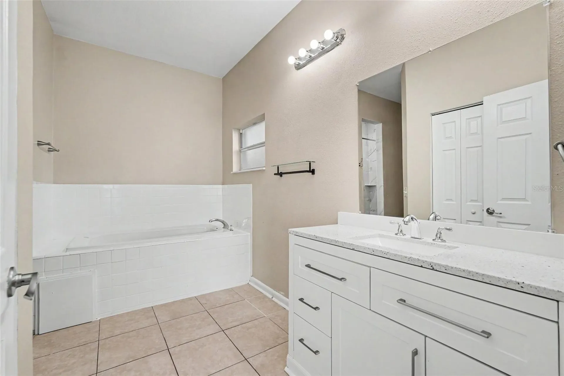 8301 N Marks Street Tampa FL 33604