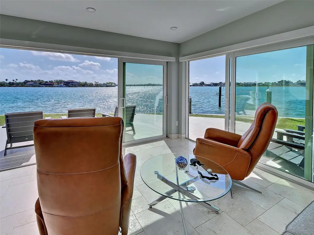 885 White Cap Circle Venice FL 34285
