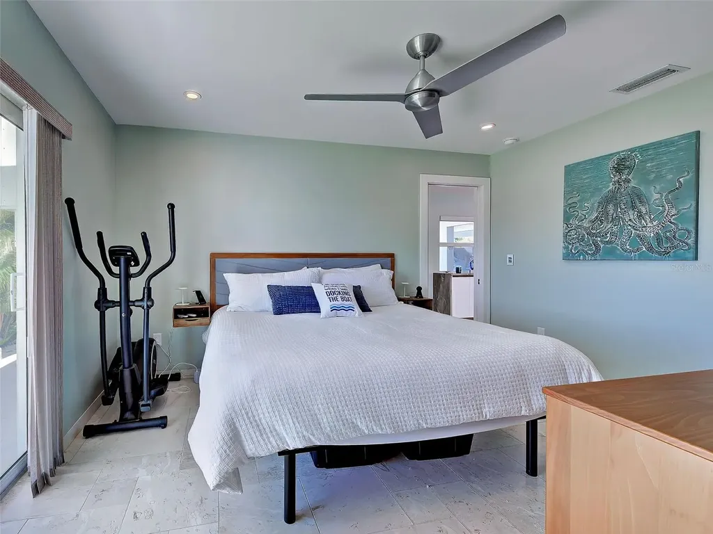 885 White Cap Circle Venice FL 34285