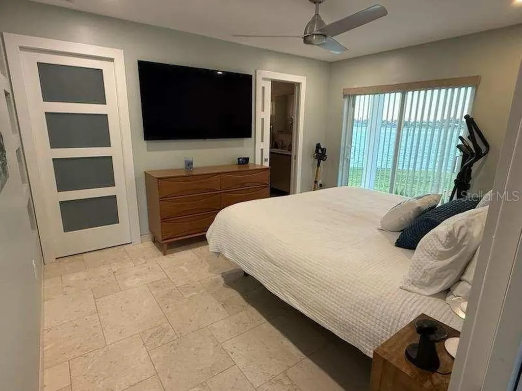 885 White Cap Circle Venice FL 34285