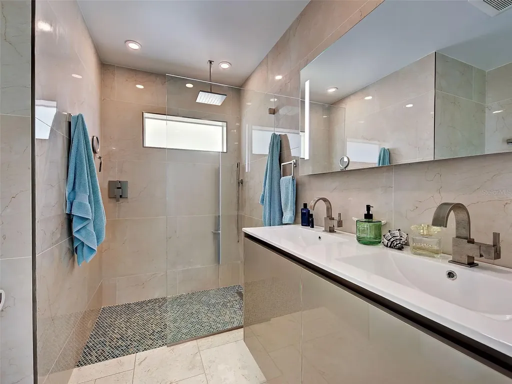 885 White Cap Circle Venice FL 34285