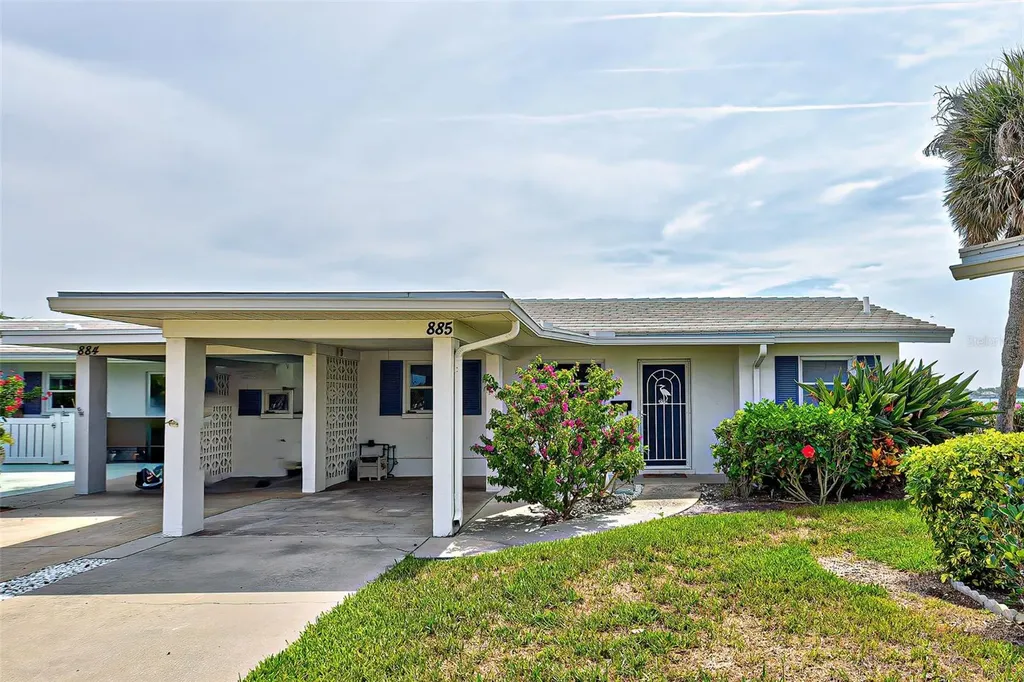 885 White Cap Circle Venice FL 34285