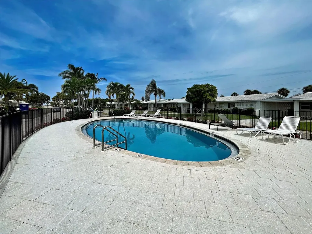 885 White Cap Circle Venice FL 34285