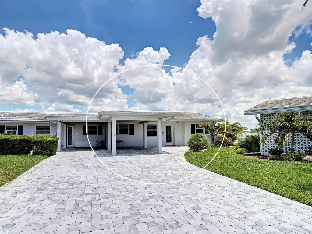 885 White Cap Circle Venice FL 34285