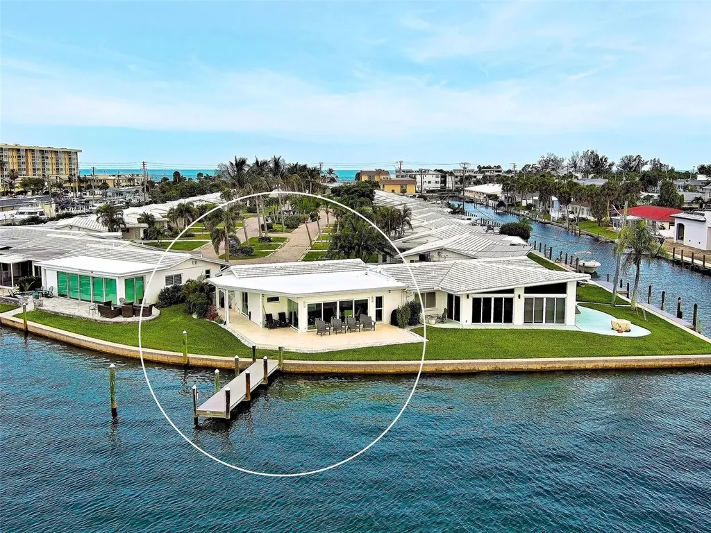 885 White Cap Circle Venice FL 34285