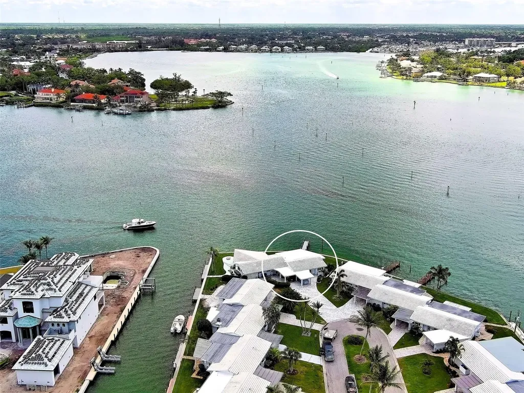 885 White Cap Circle Venice FL 34285