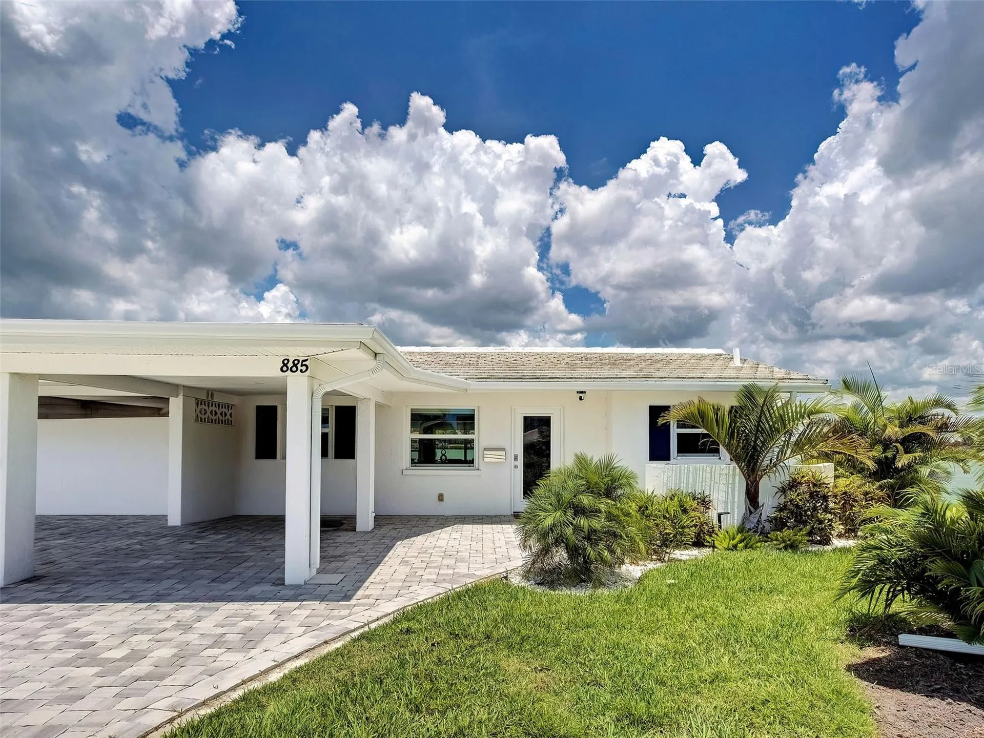 885 White Cap Circle Venice FL 34285