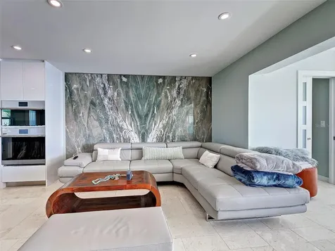 885 White Cap Circle Venice FL 34285