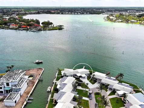 885 White Cap Circle Venice FL 34285