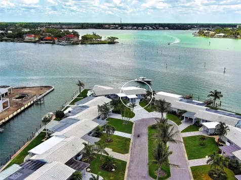 885 White Cap Circle Venice FL 34285