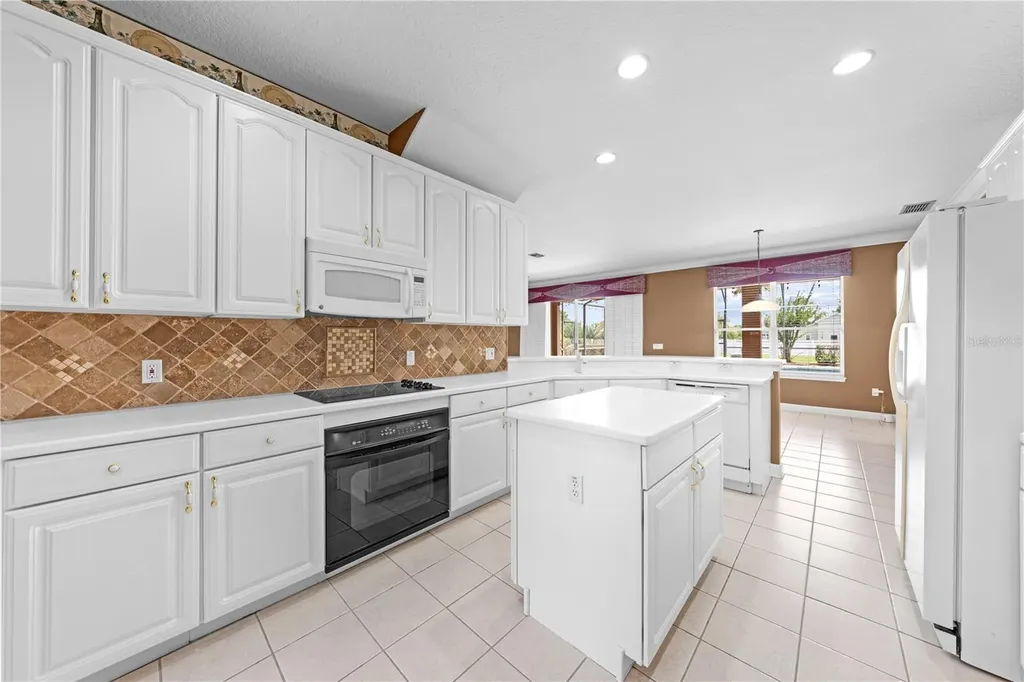 1620 Marina Lake Drive Kissimmee FL 34744