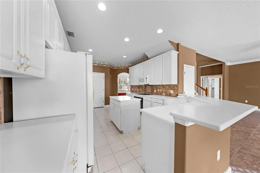 1620 Marina Lake Drive Kissimmee FL 34744