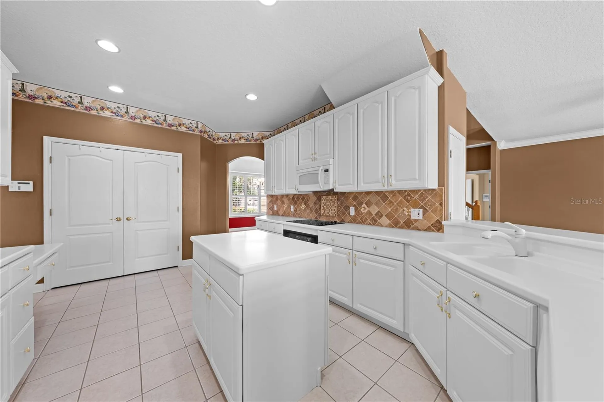 1620 Marina Lake Drive Kissimmee FL 34744