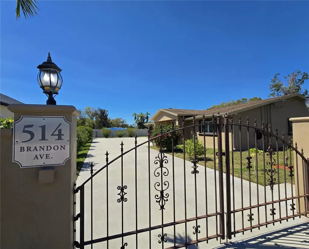 514 Brandon Avenue Clearwater FL 33765