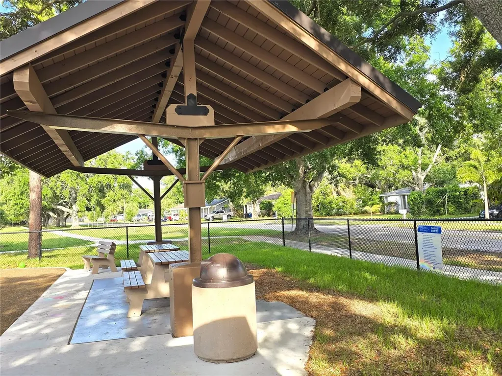 514 Brandon Avenue Clearwater FL 33765