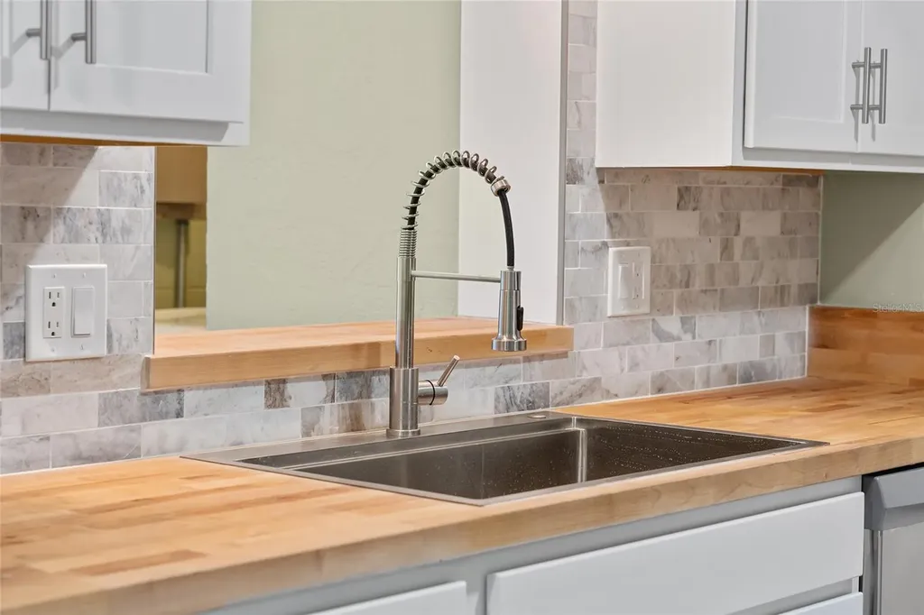 12531 Orangewood Court Tavares FL 32778
