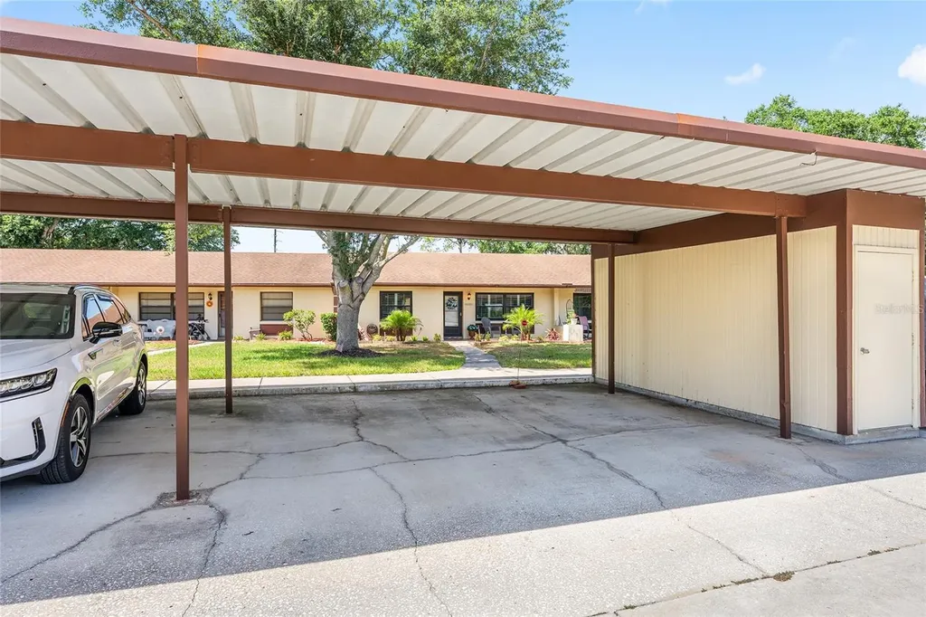 12531 Orangewood Court Tavares FL 32778