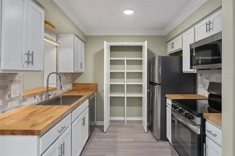 12531 Orangewood Court Tavares FL 32778