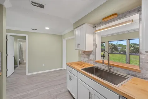 12531 Orangewood Court Tavares FL 32778