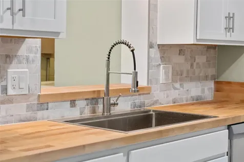 12531 Orangewood Court Tavares FL 32778