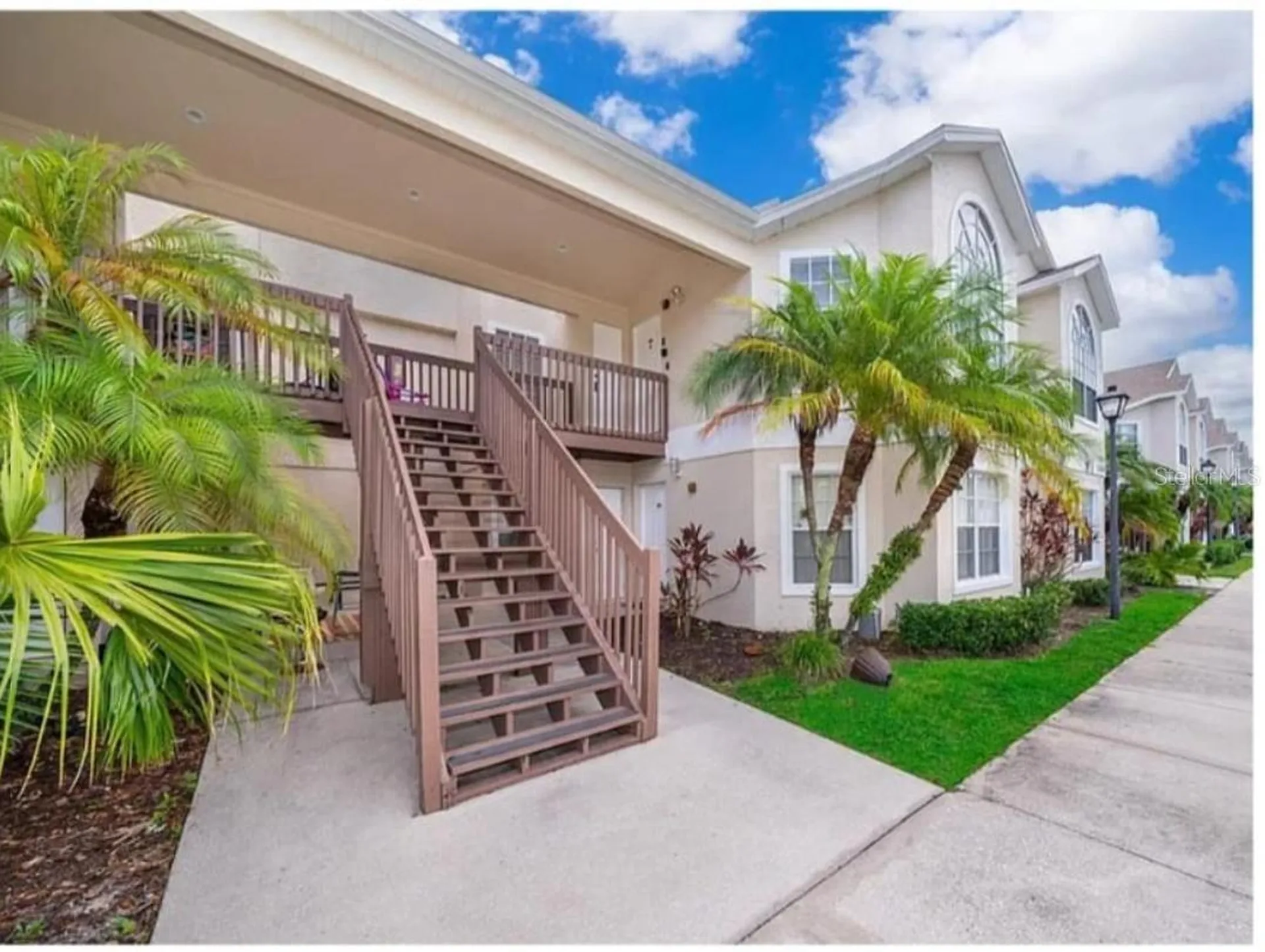 2327 Prime Circle Kissimmee FL 34746