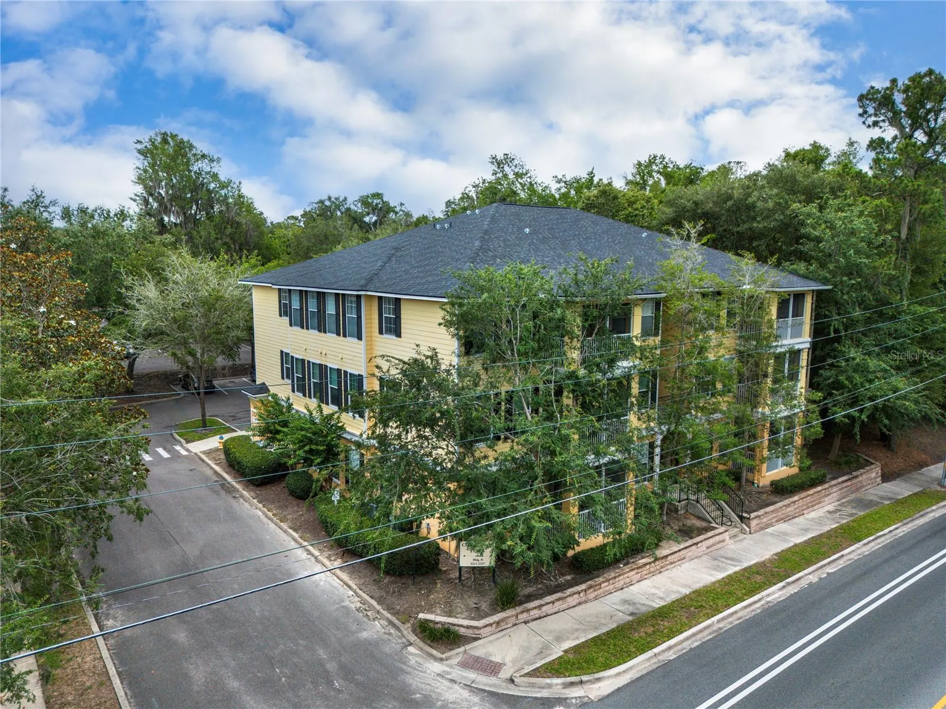 2227 NW 16th Terrace Gainesville FL 32605