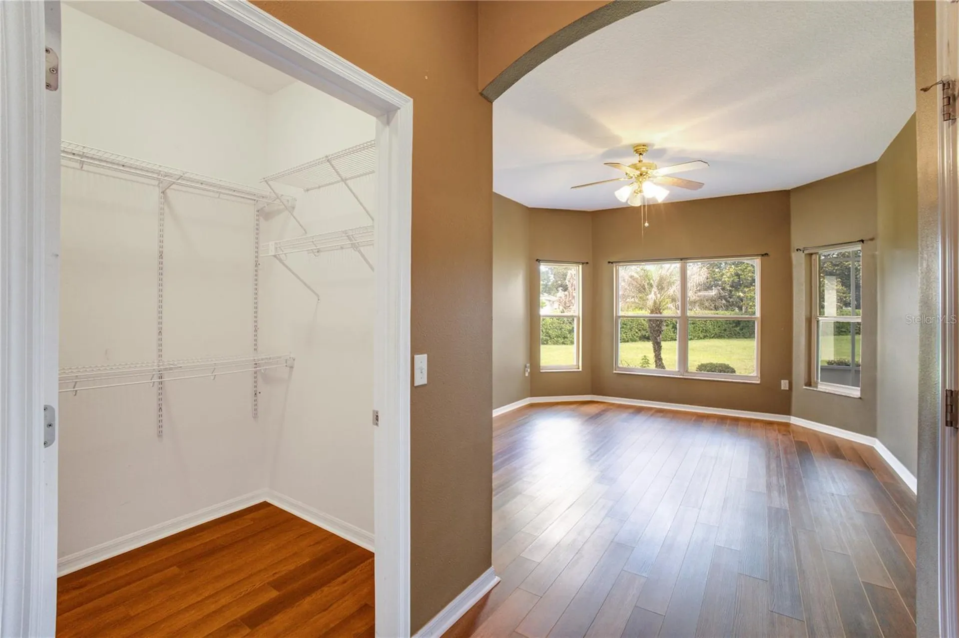 241 Falling Water Drive Kissimmee FL 34759