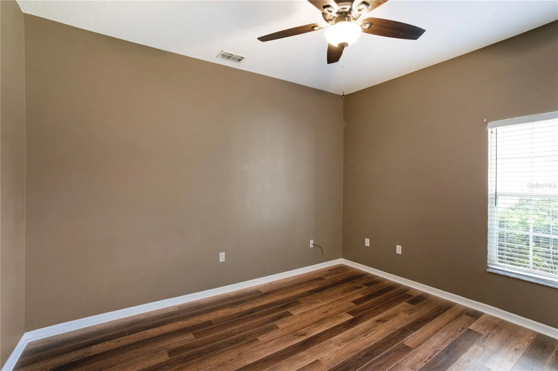 241 Falling Water Drive Kissimmee FL 34759