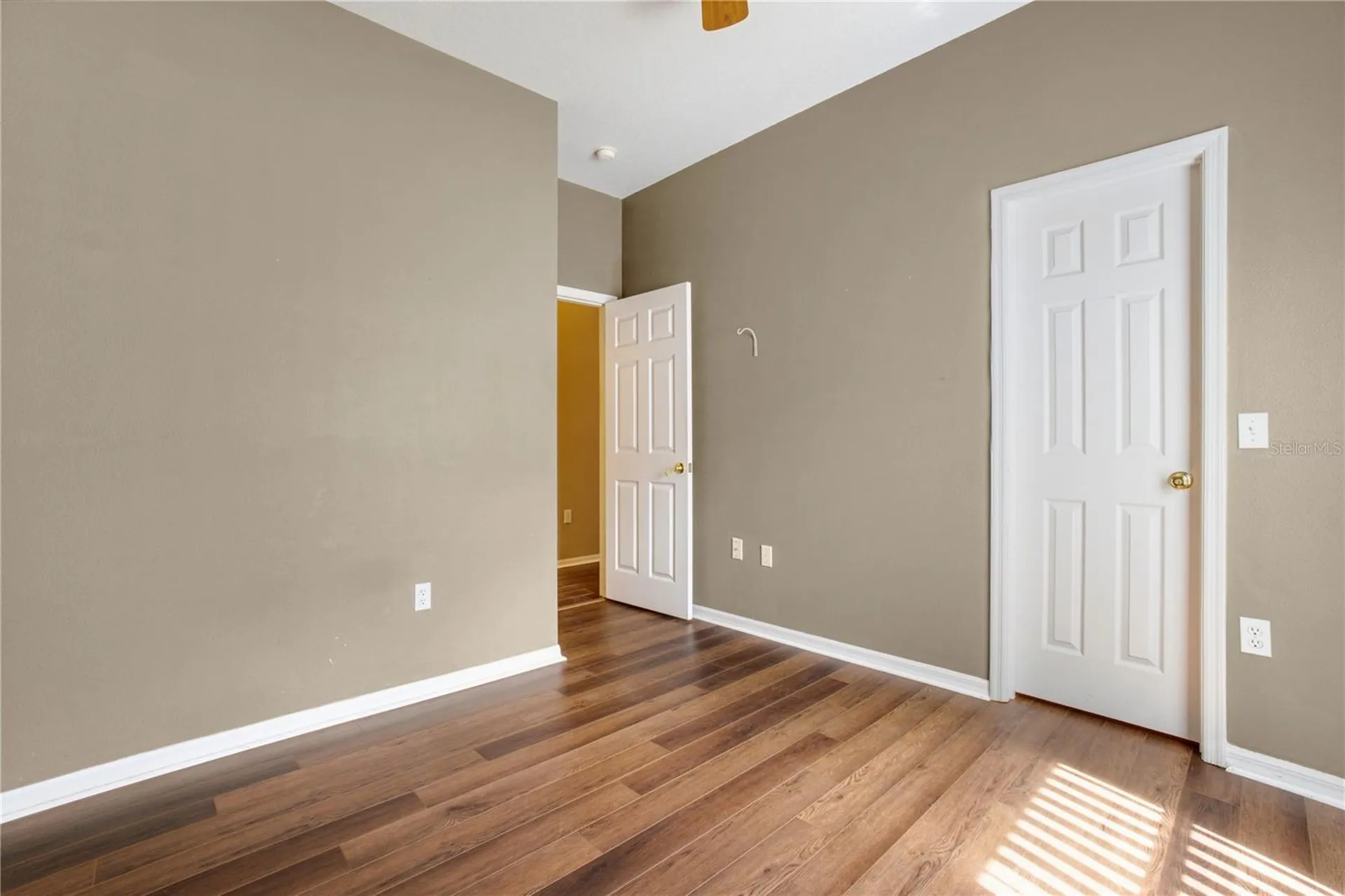 241 Falling Water Drive Kissimmee FL 34759