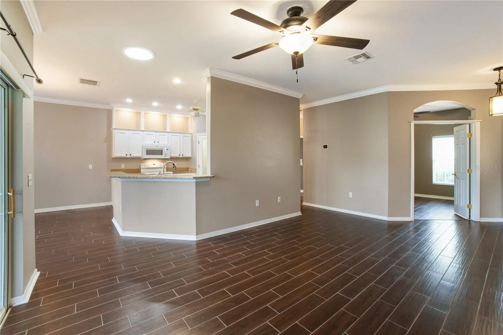 241 Falling Water Drive Kissimmee FL 34759