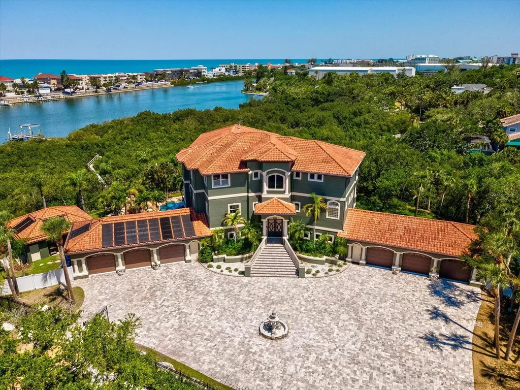 15041 Hardage Street Largo FL 33774