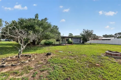 5216 Sydney Road Fruitland Park FL 34731