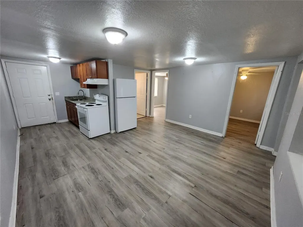 4611 N Hubert Avenue Tampa FL 33614