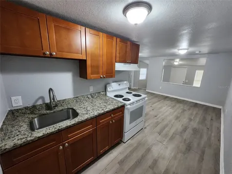 4611 N Hubert Avenue Tampa FL 33614