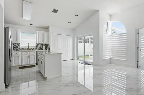 2980 Viscount Circle Kissimmee FL 34747