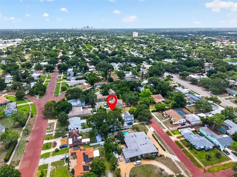 6TH Avenue N St Petersburg FL 33710