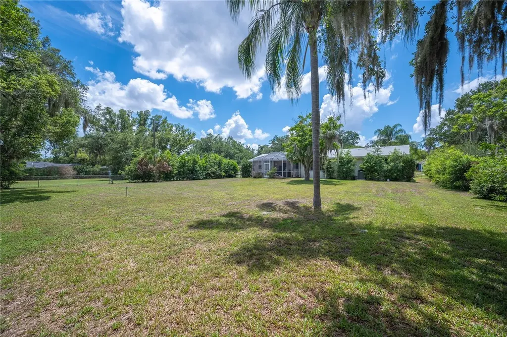 2718 Berkeley Avenue Lakeland FL 33803