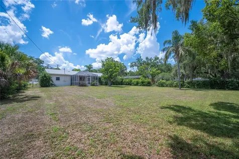 2718 Berkeley Avenue Lakeland FL 33803