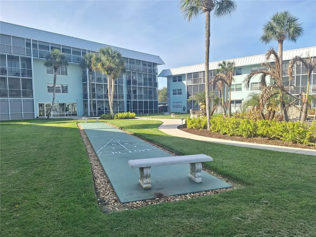 325 N Causeway New Smyrna Beach FL 32169