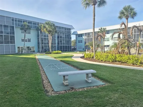 325 N Causeway New Smyrna Beach FL 32169