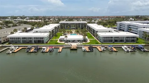 325 N Causeway New Smyrna Beach FL 32169