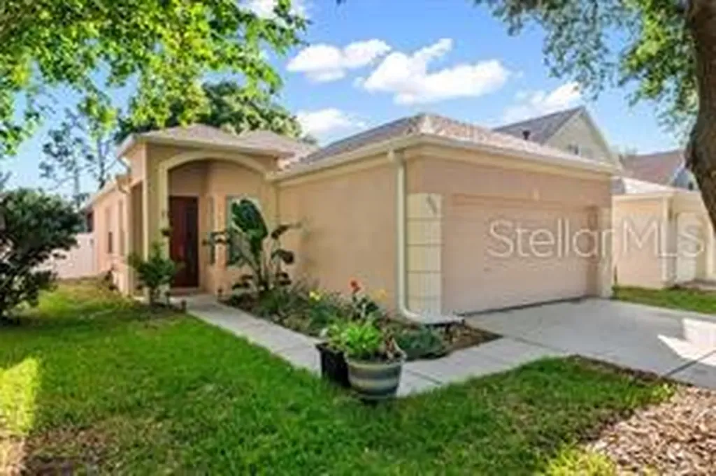 6207 Kiteridge Drive Lithia FL 33547