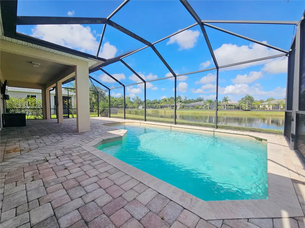 118 Peony Court Bradenton FL 34212